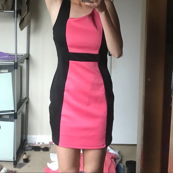 Pink and Black dress - Picture 1 of 2